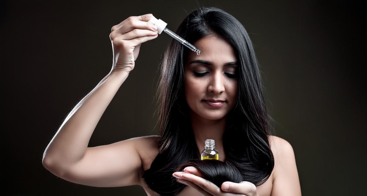 This is an image for topic Must Have Top 5 Hair Serums To Control Hair Fall 